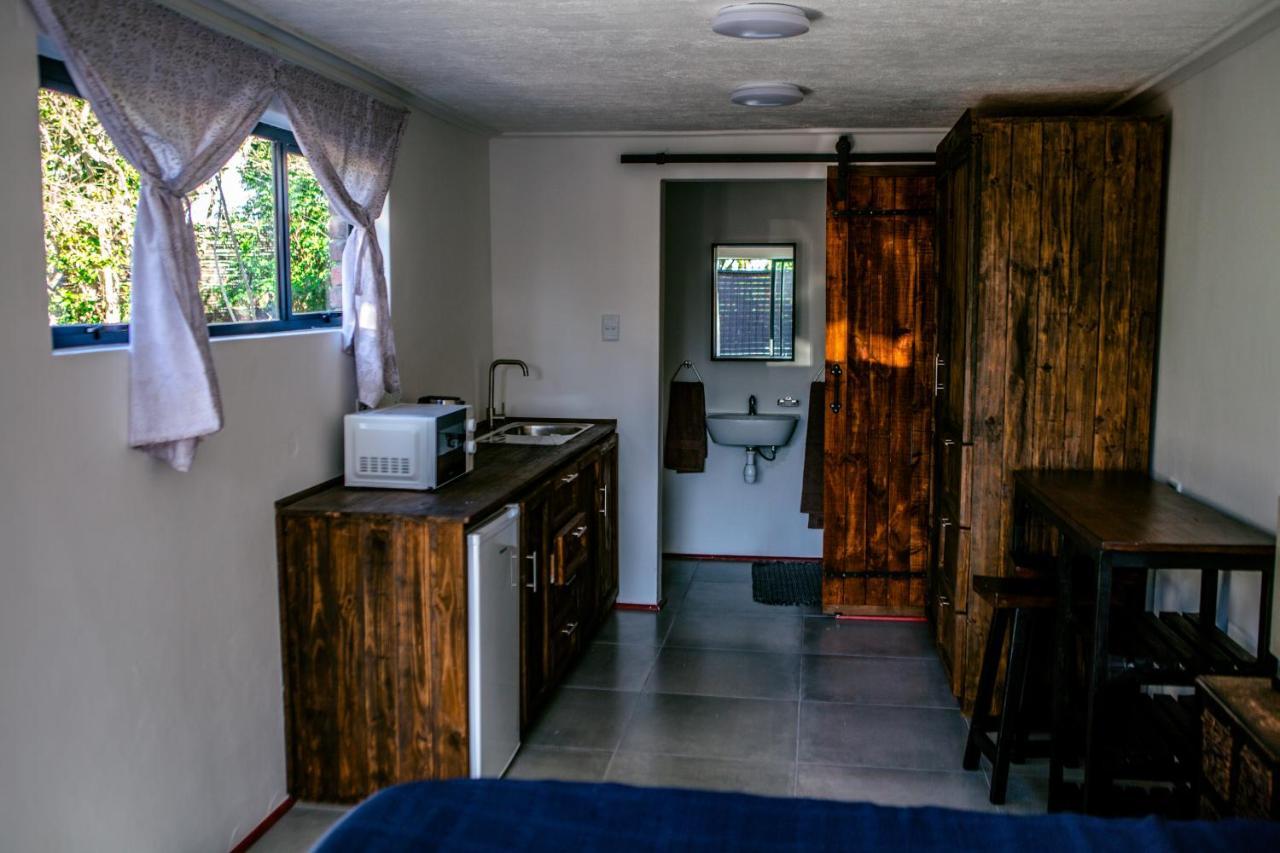 Peaceful 1-Bedroom Flatlet, 10 Min From The Beach เคปทาวน์ ภายนอก รูปภาพ